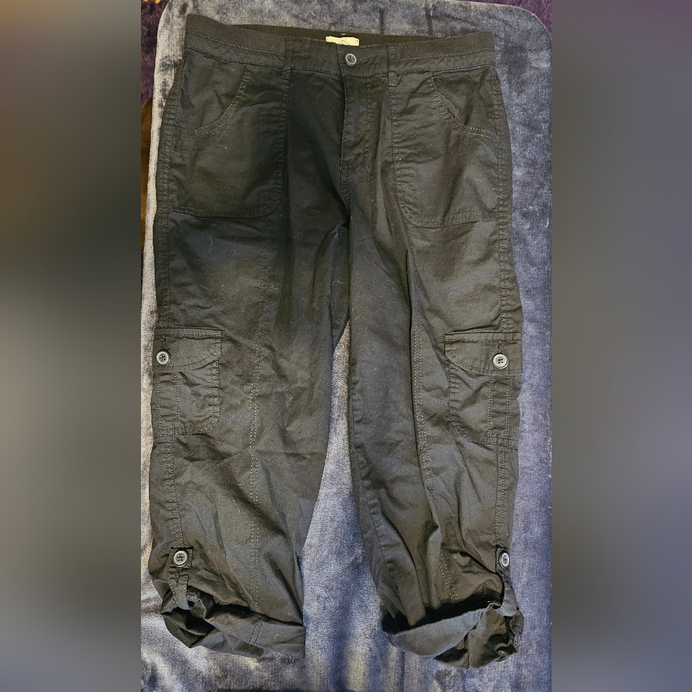 St. John's Bay Black Capris for Women